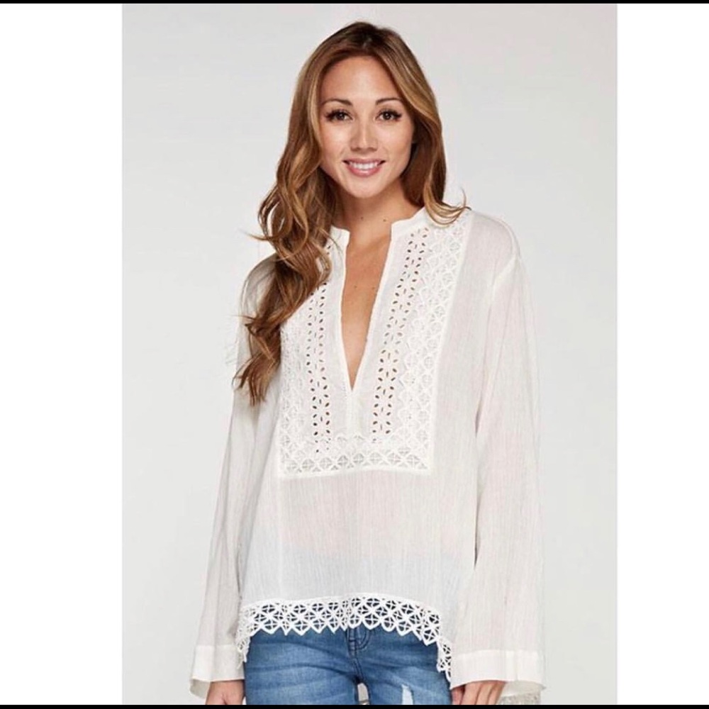 White detailed tunic